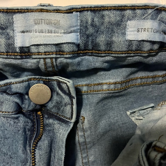 Cotton On distressed jeans - Picture 3 of 4